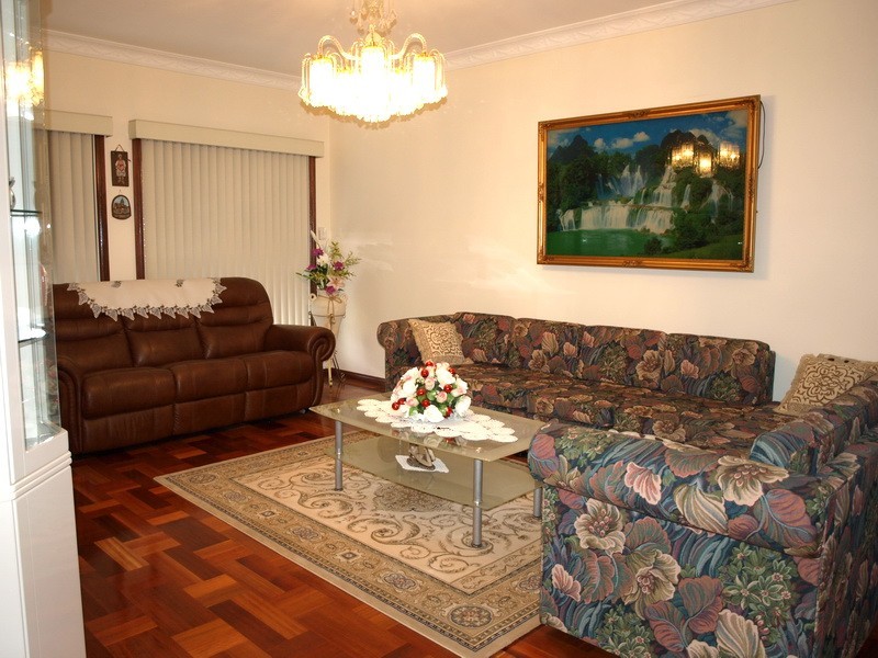 Glenmore Park NSW 2745