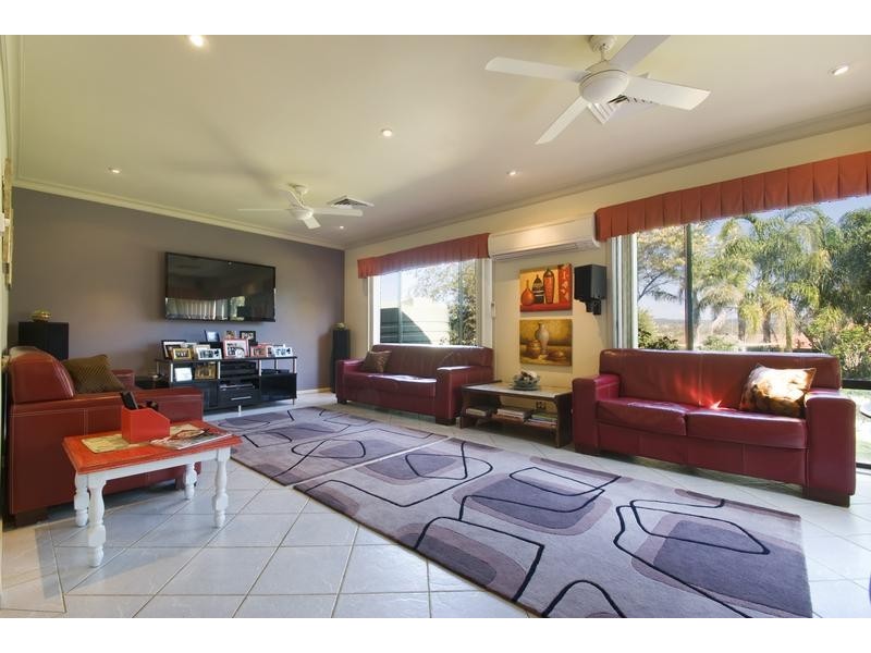 47 Luttrell St, Glenmore Park NSW 2745