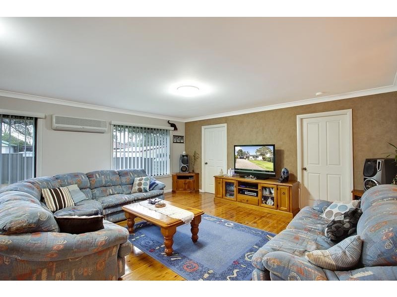 5 Cara Ct, South Penrith NSW 2750