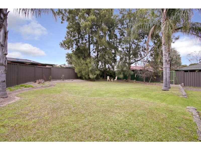 5 Cara Ct, South Penrith NSW 2750