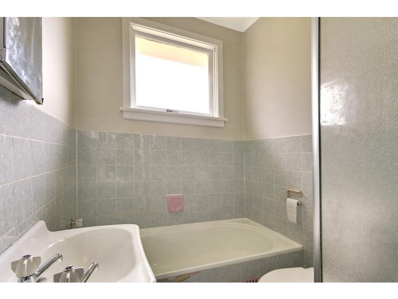 7 Lennox St, Colyton NSW 2760