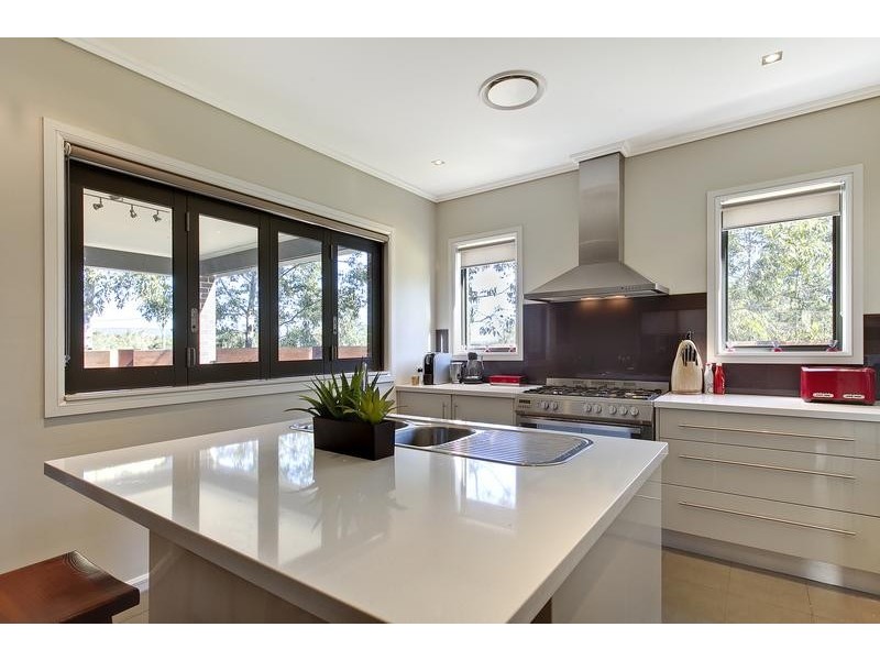 8 Kittiwake Pl, Cranebrook NSW 2749