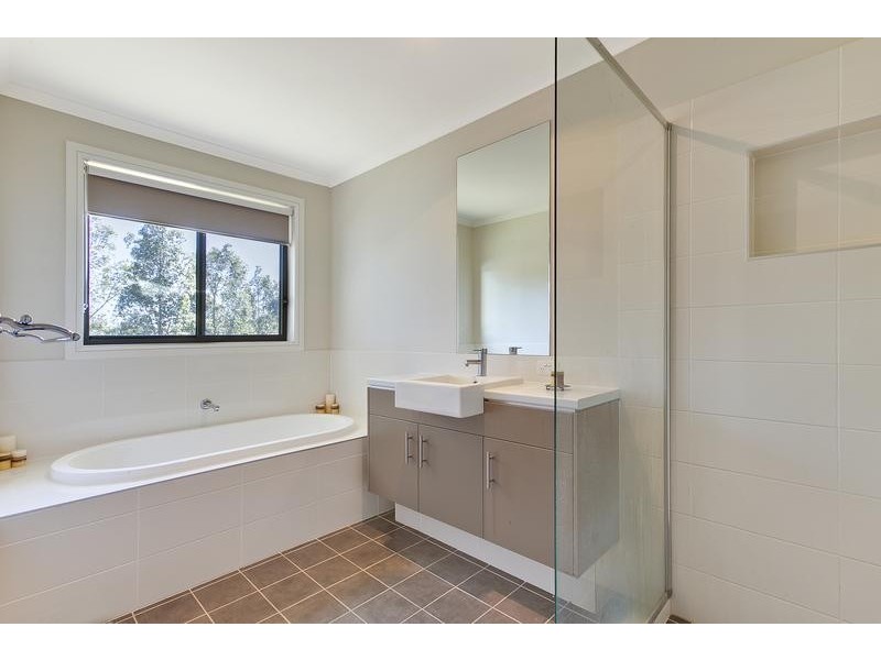 8 Kittiwake Pl, Cranebrook NSW 2749