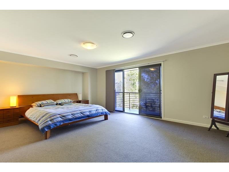 8 Kittiwake Pl, Cranebrook NSW 2749