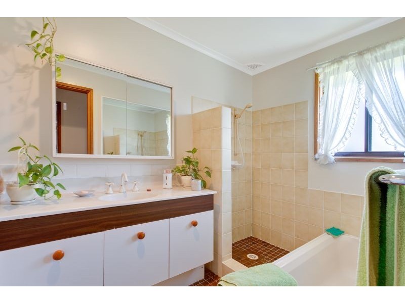 Claremont Meadows NSW 2747