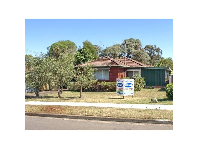 51 Wrench St, Cambridge Park NSW 2747