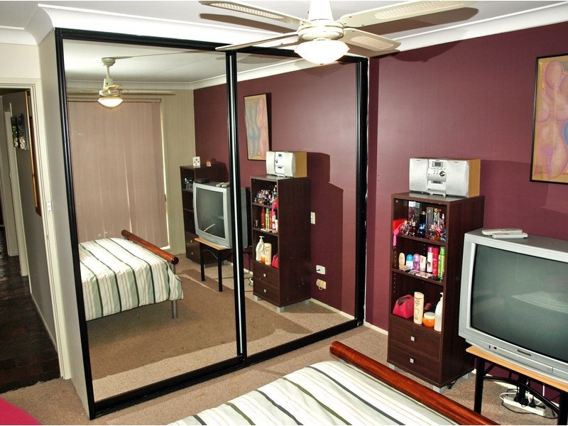 Claremont Meadows NSW 2747