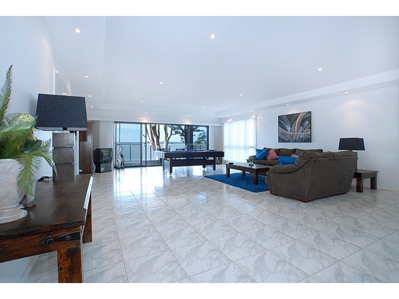 24 Main Road, Toukley NSW 2263