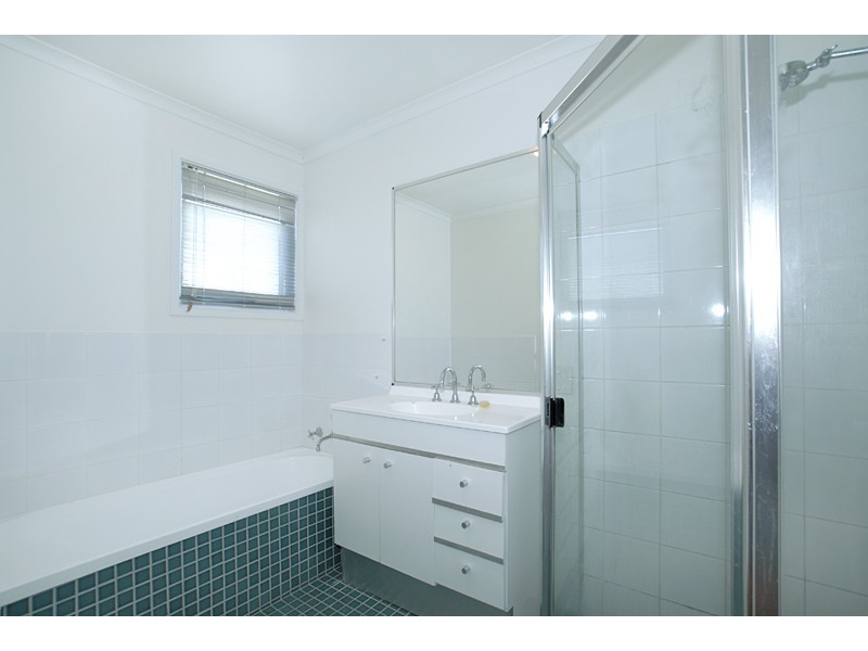 8 Warambool Road, Wamberal NSW 2260