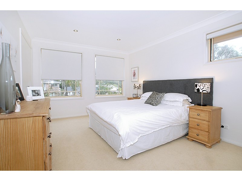 1/2 Barooga Road, Wamberal NSW 2260