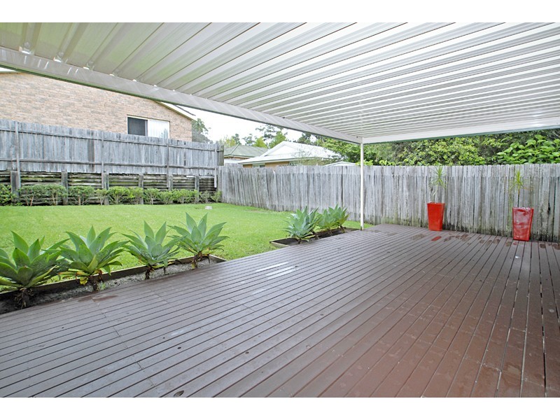 2/4 Jessie Riley Avenue, Erina NSW 2250