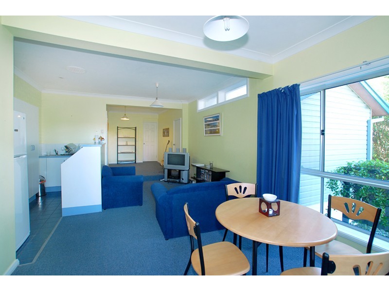 1/116 Bluebell Drive, Wamberal NSW 2260