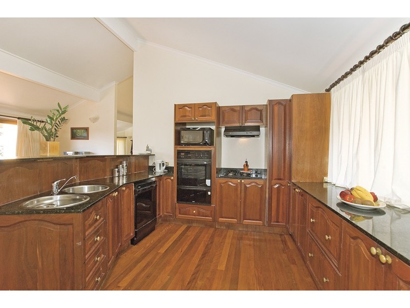 15 Yeramba Crescent, Terrigal NSW 2260