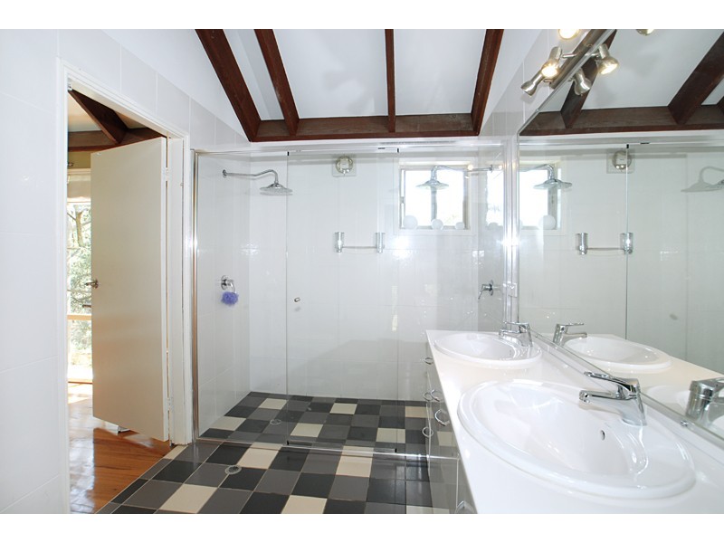 25 Pleasant Valley Road, Fountaindale NSW 2258