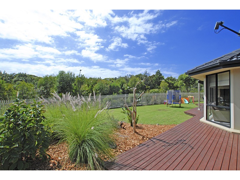 4 Wadi Road, Bateau Bay NSW 2261