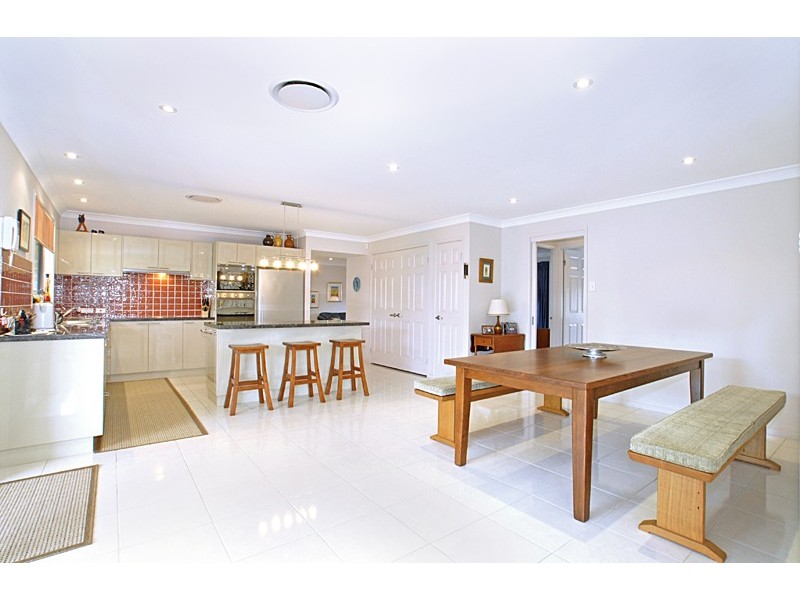 12 Churchill Street, Bateau Bay NSW 2261