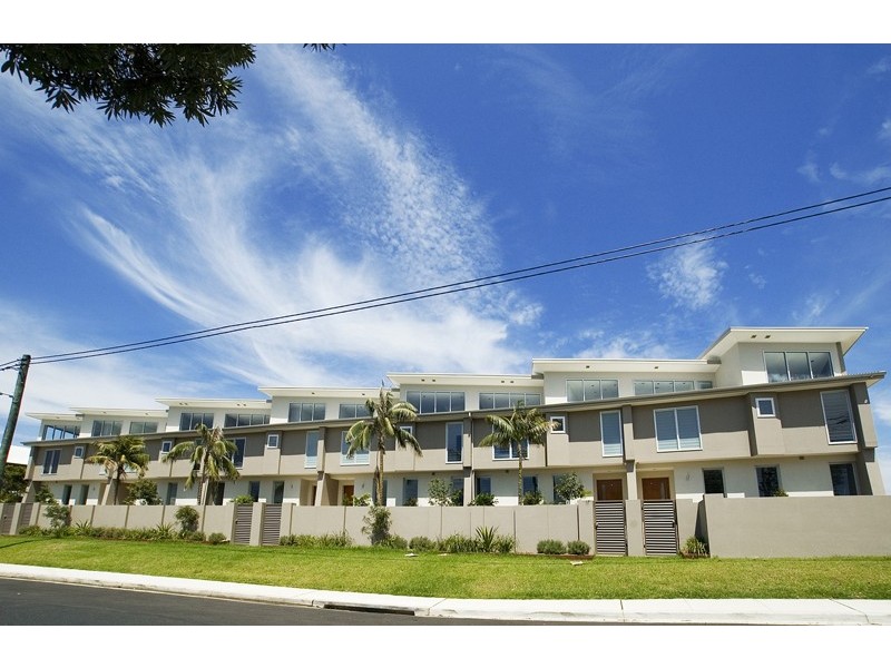 4/22-26 Barnhill Road, Terrigal NSW 2260