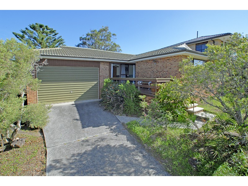 50 Grove Road, Wamberal NSW 2260
