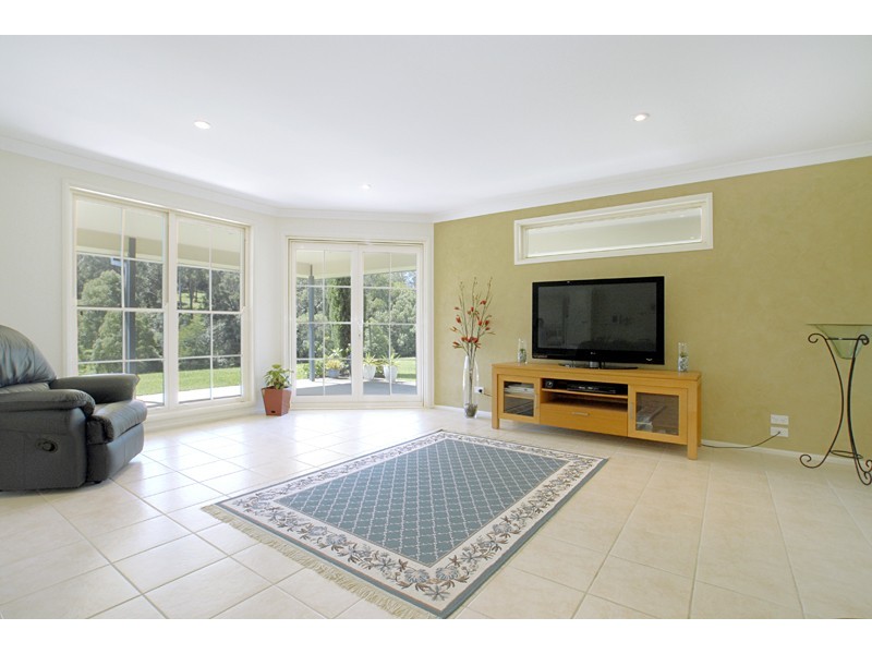 19 Bungendore Road, Picketts Valley NSW 2251