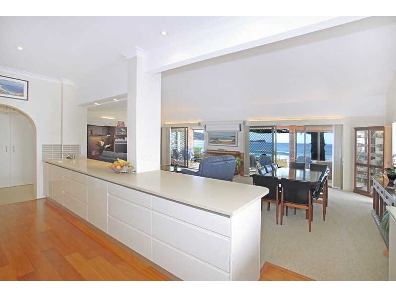 93 Avoca Drive, Avoca Beach NSW 2251