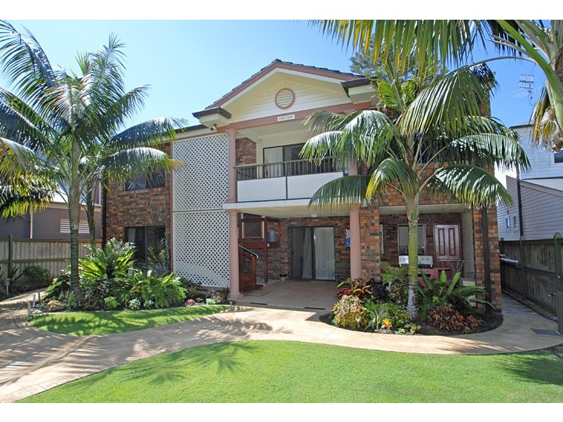 93 Avoca Drive, Avoca Beach NSW 2251