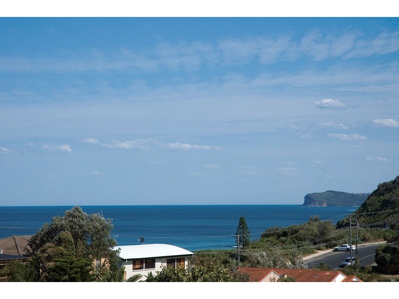 7 Boos Road, Forresters Beach NSW 2260