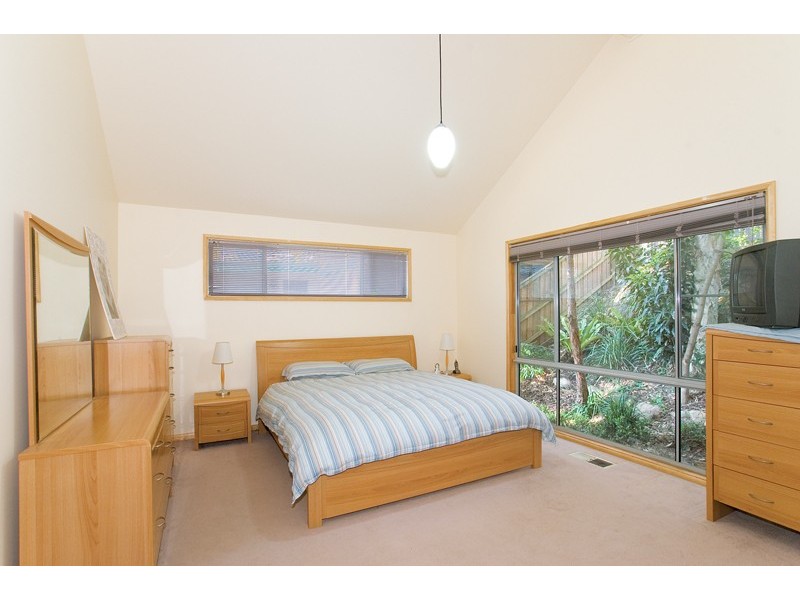 39 Easter Parade, North Avoca NSW 2260