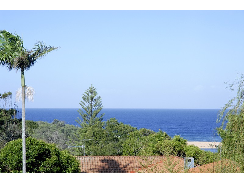 12 McGee Avenue, Wamberal NSW 2260