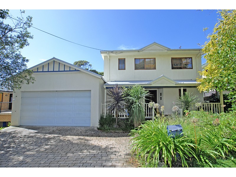 12 McGee Avenue, Wamberal NSW 2260