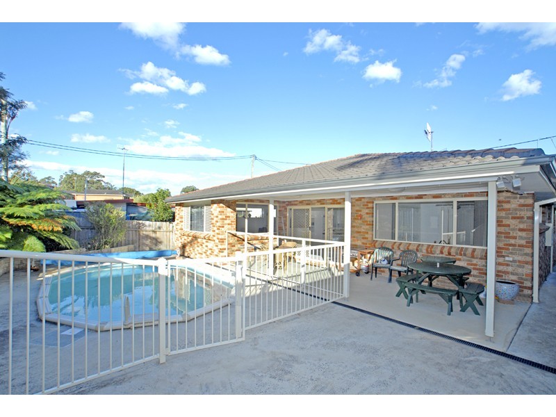 4 Warrina Street, Wamberal NSW 2260
