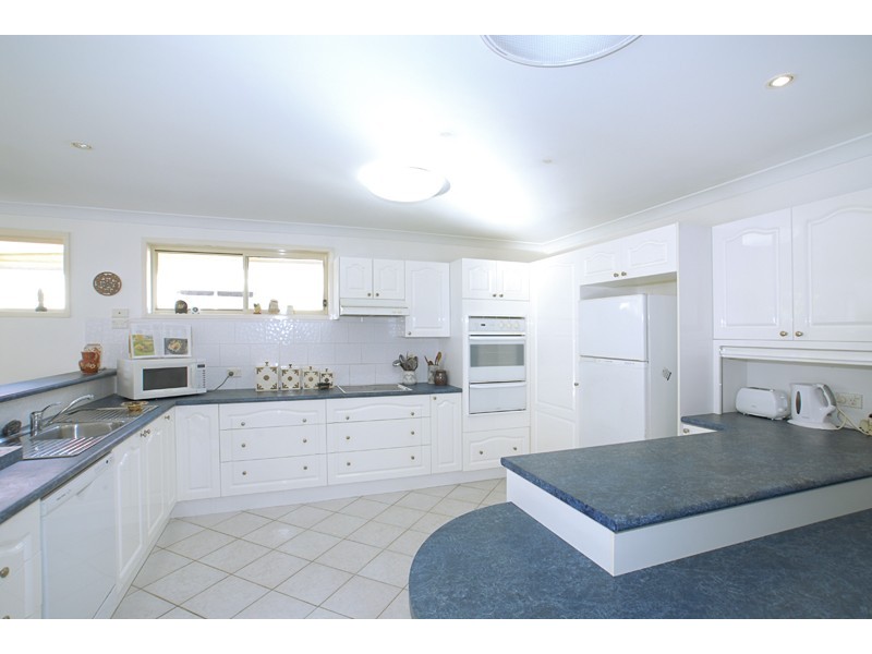 4 Warrina Street, Wamberal NSW 2260