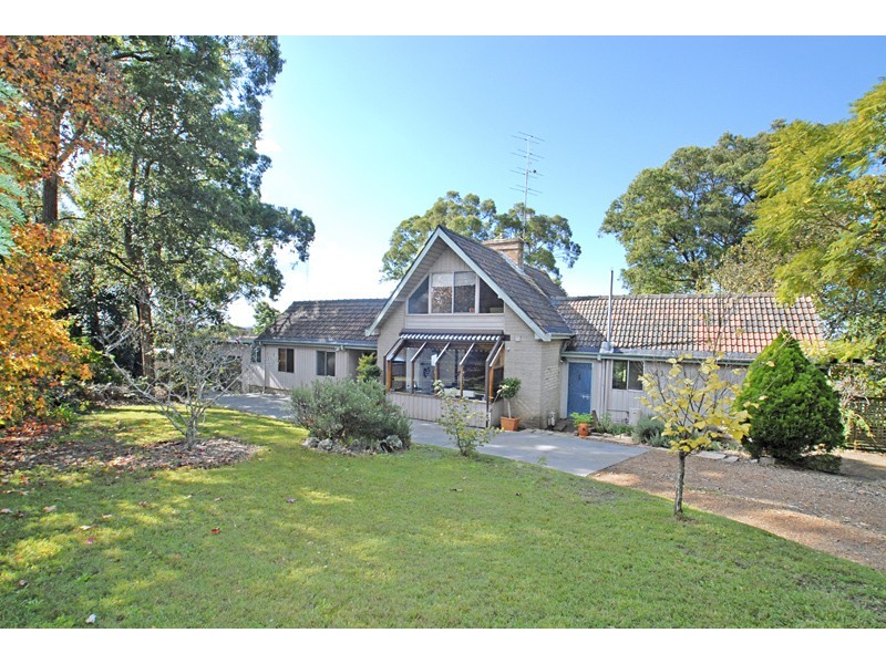 41 Donegal Road, Berkeley Vale NSW 2261
