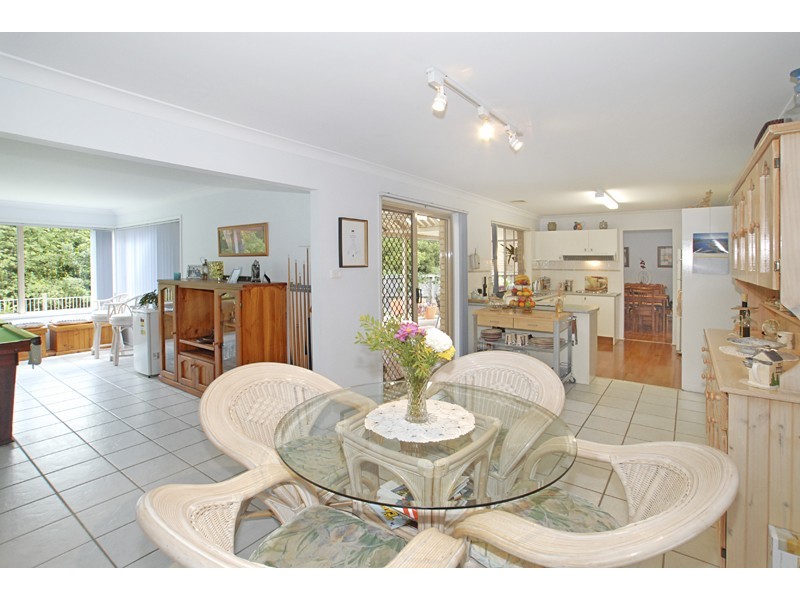 27 Sheffield Drive, Terrigal NSW 2260
