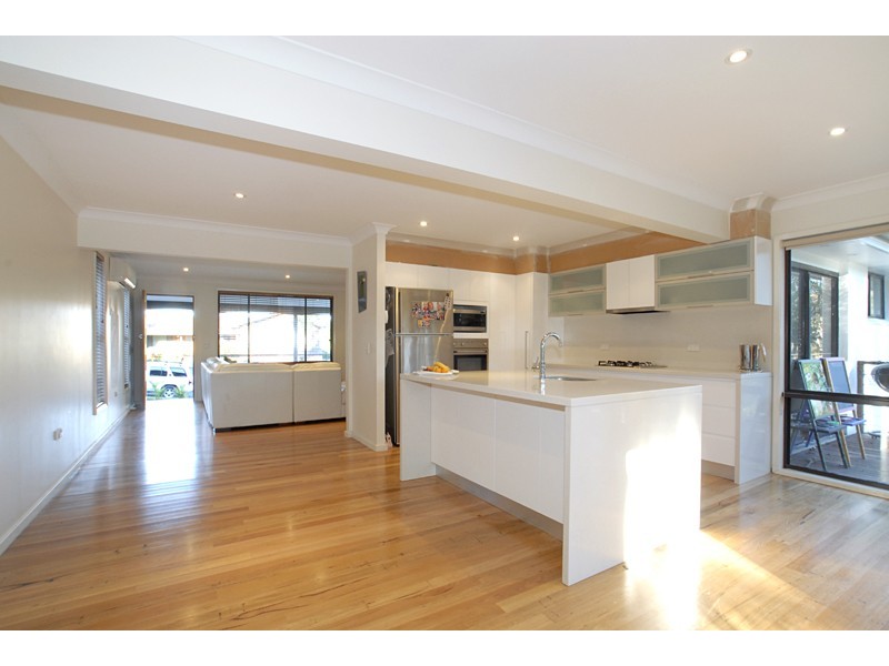 4 Edinburgh Circuit, Wamberal NSW 2260