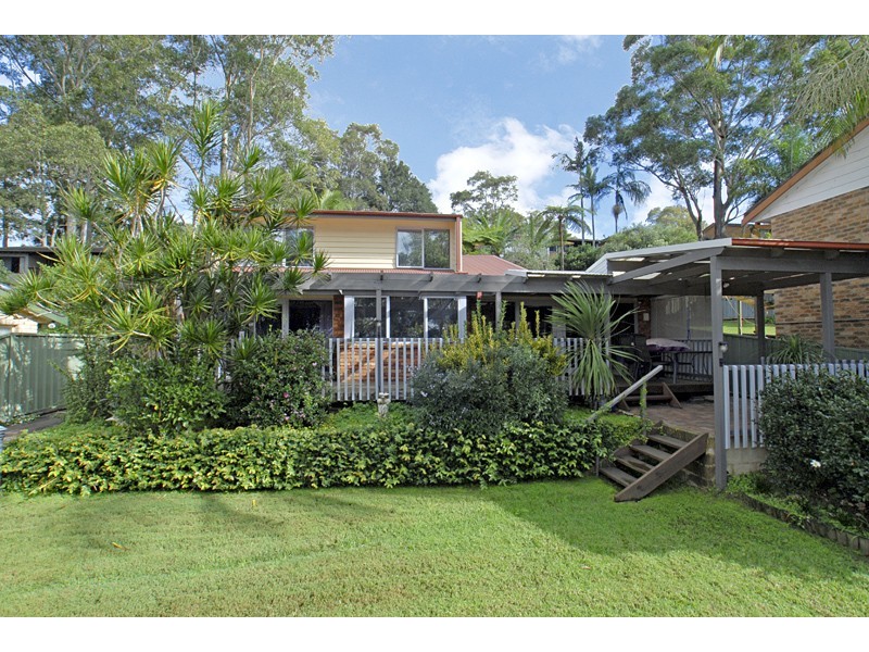 18 Donegal Road, Berkeley Vale NSW 2261
