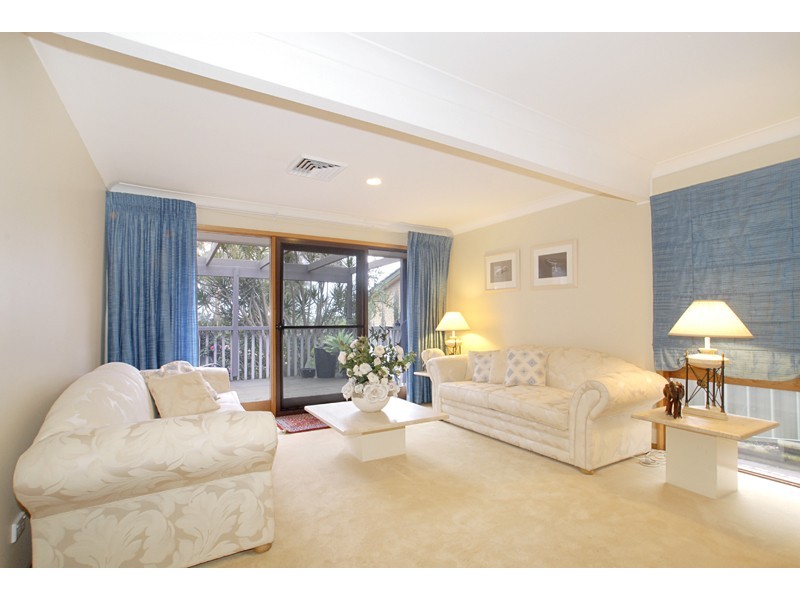 18 Donegal Road, Berkeley Vale NSW 2261