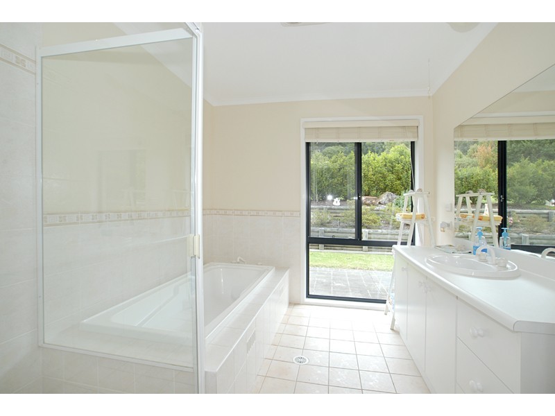 4/381 Tumbi Rd, Wamberal NSW 2260