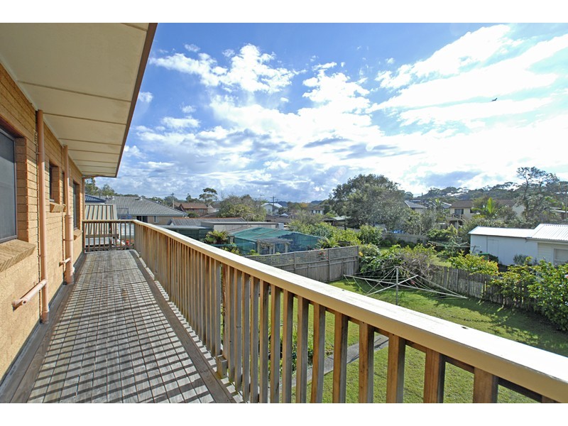 11 Arila Avenue, Wamberal NSW 2260