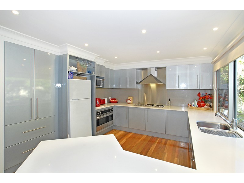 1 Yulong Street, Bateau Bay NSW 2261