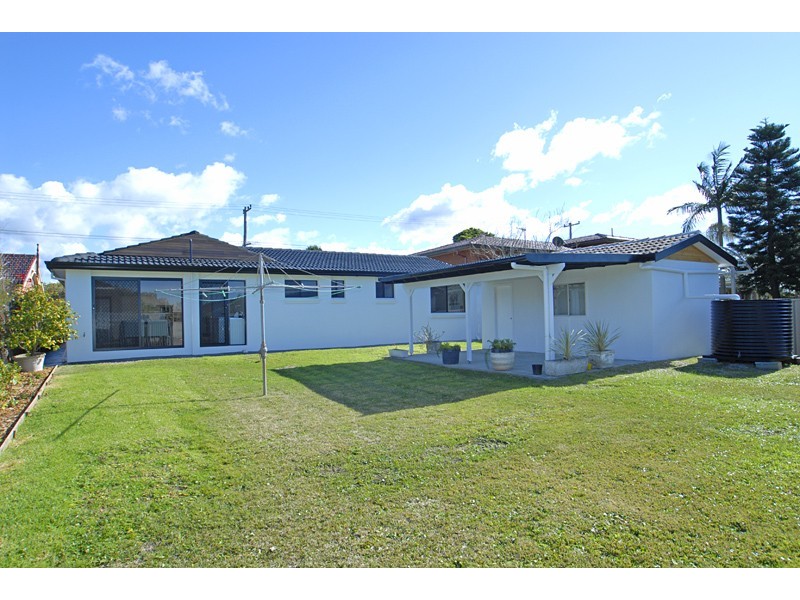 6 Watkins Street, Long Jetty NSW 2261