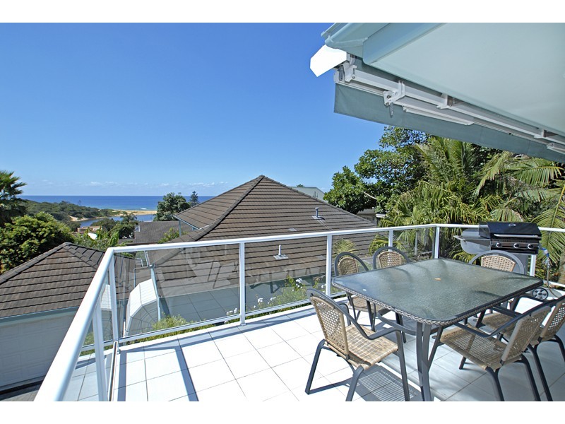 2/124b Ocean View Drive, Wamberal NSW 2260