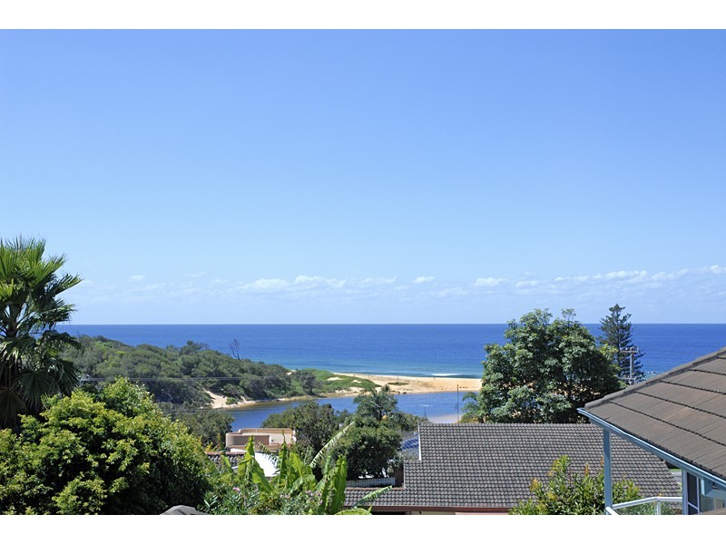 2/124b Ocean View Drive, Wamberal NSW 2260