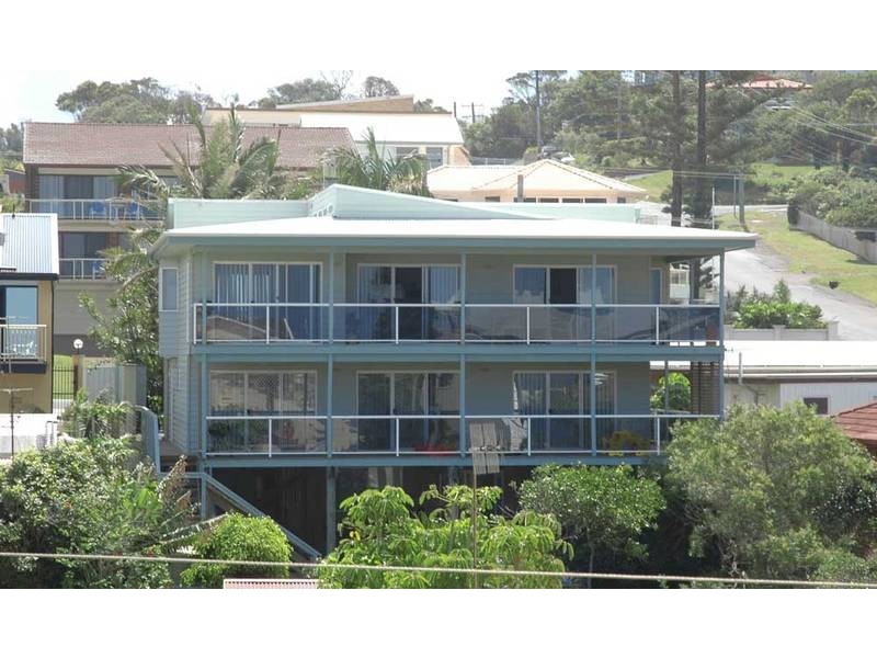 125 Ocean View Drive, Wamberal NSW 2260
