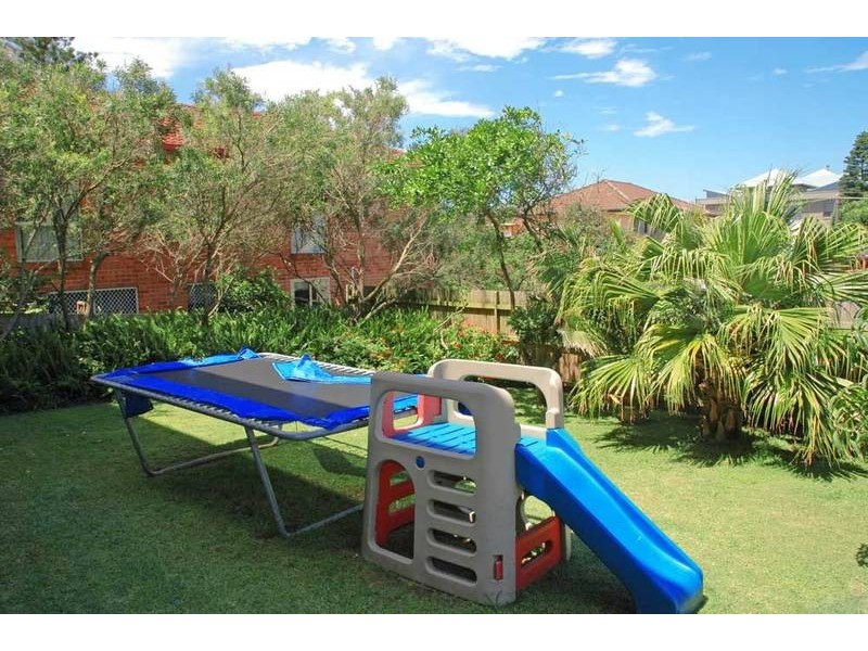 125 Ocean View Drive, Wamberal NSW 2260