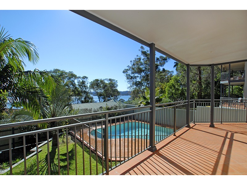 11 Bay View Crescent, Blackwall NSW 2256