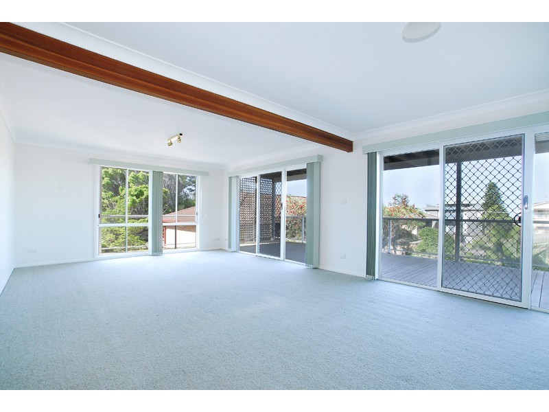 125 Ocean View Drive, Wamberal NSW 2260