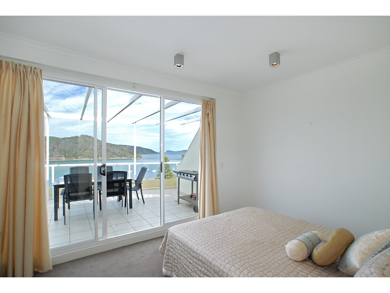 802/211 Memorial Avenue, Ettalong Beach NSW 2257