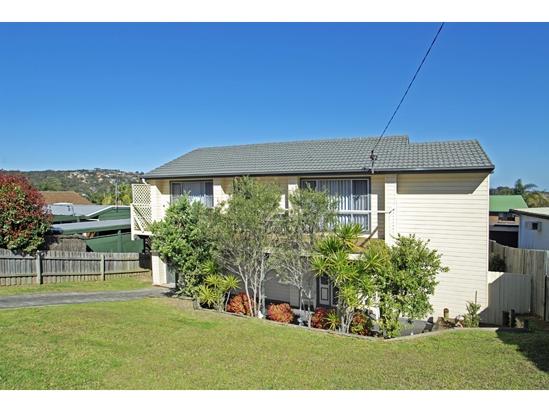 47 Valley View Road, Bateau Bay NSW 2261
