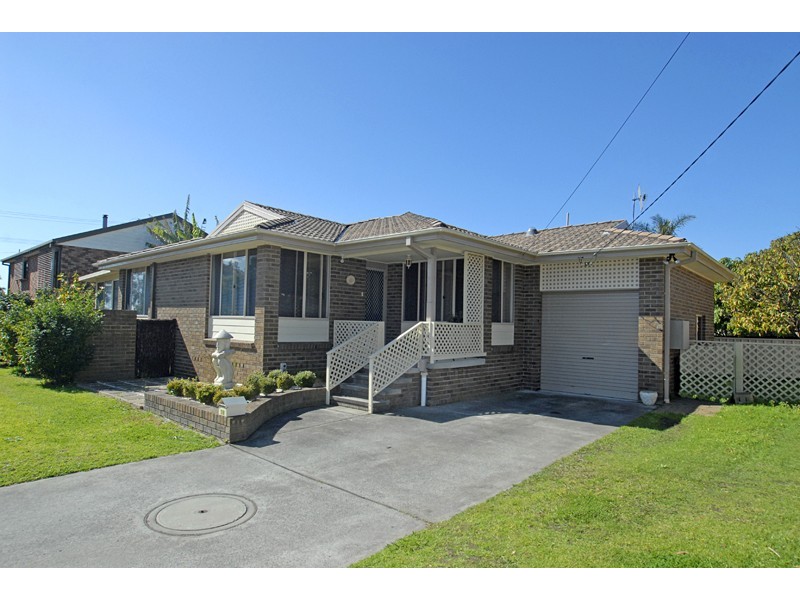 28 Moorlan Avenue, Killarney Vale NSW 2261