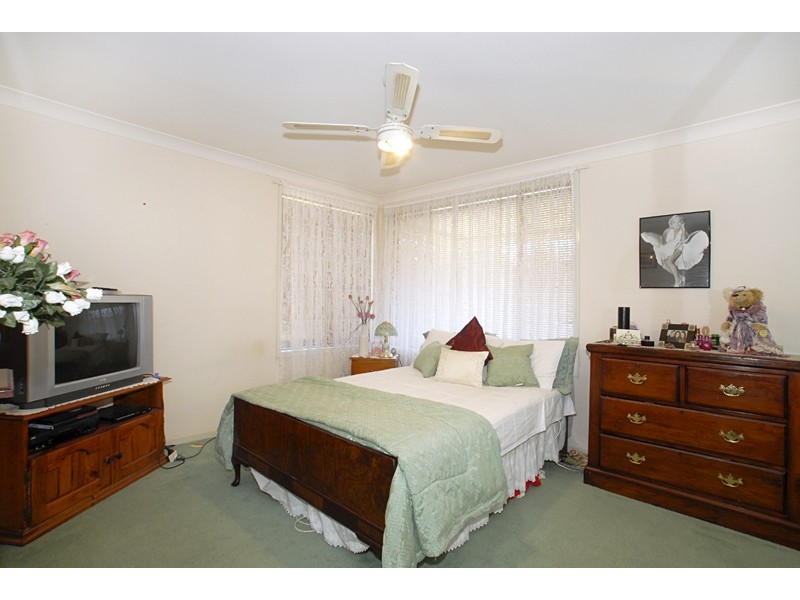 28 Moorlan Avenue, Killarney Vale NSW 2261